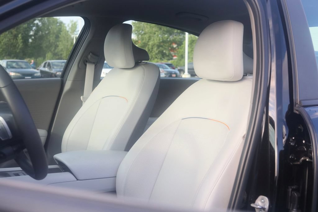 Used 2025 Hyundai Ioniq 6 SEL AWD/4WD image 28