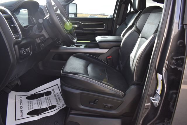 Used 2024 RAM 3500 Laramie w/ Night Edition image 16