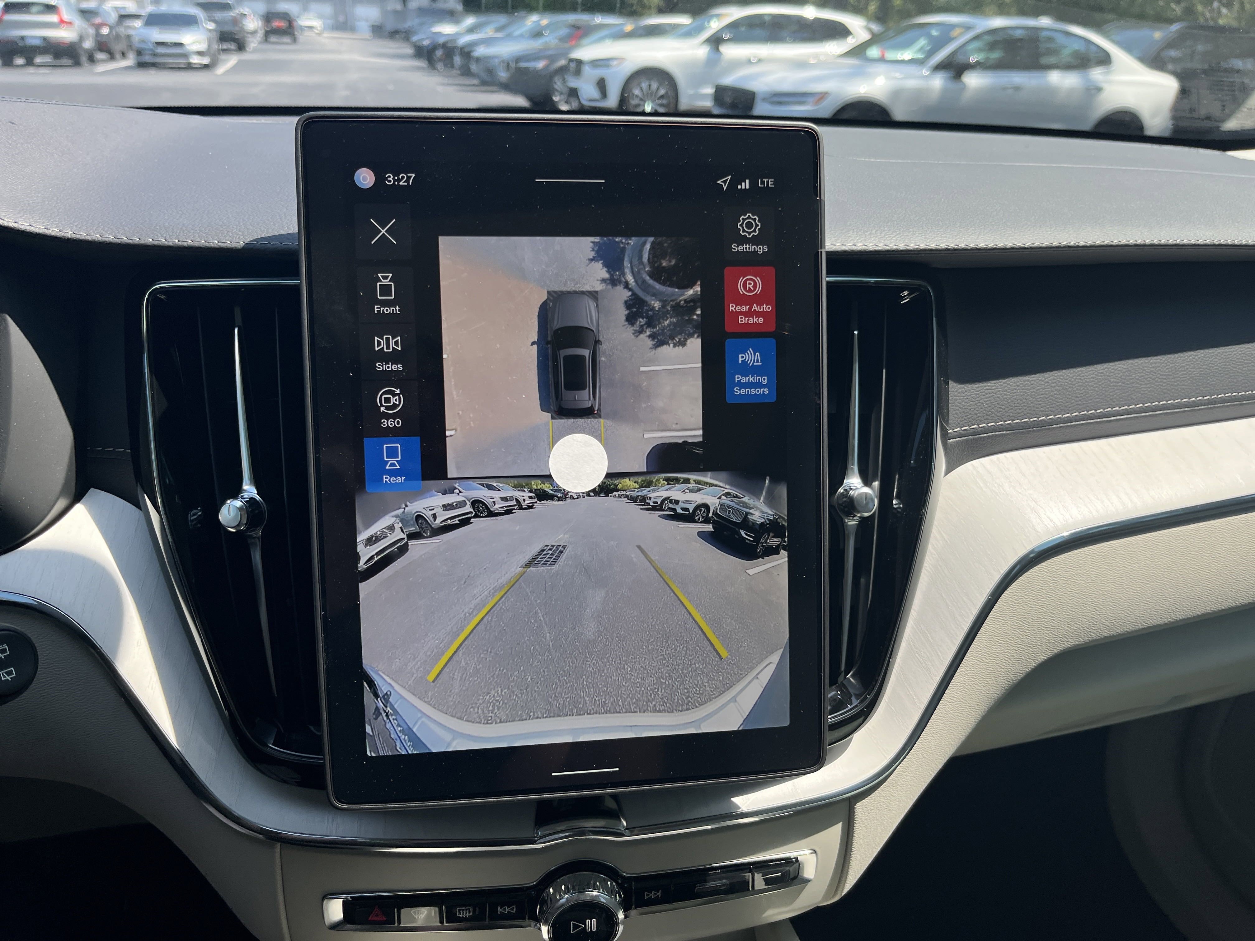 Used 2026 Volvo XC60 B5 Ultra w/ Protection Package Premier image 56