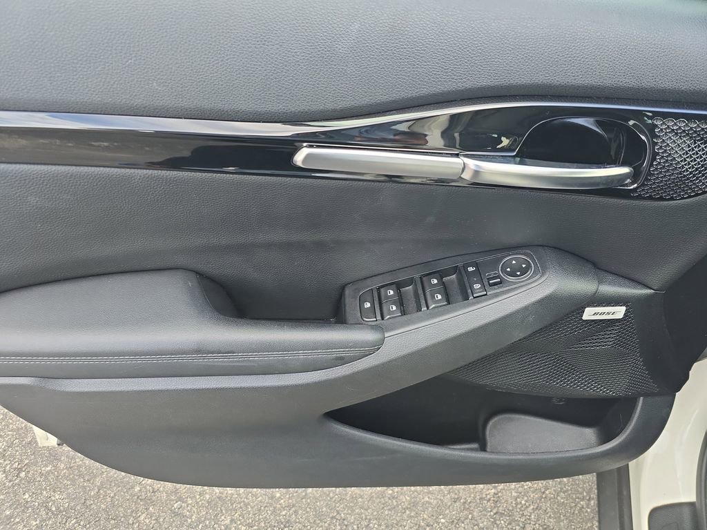 Used 2021 Kia Seltos SX w/ SX Sunroof Package image 16