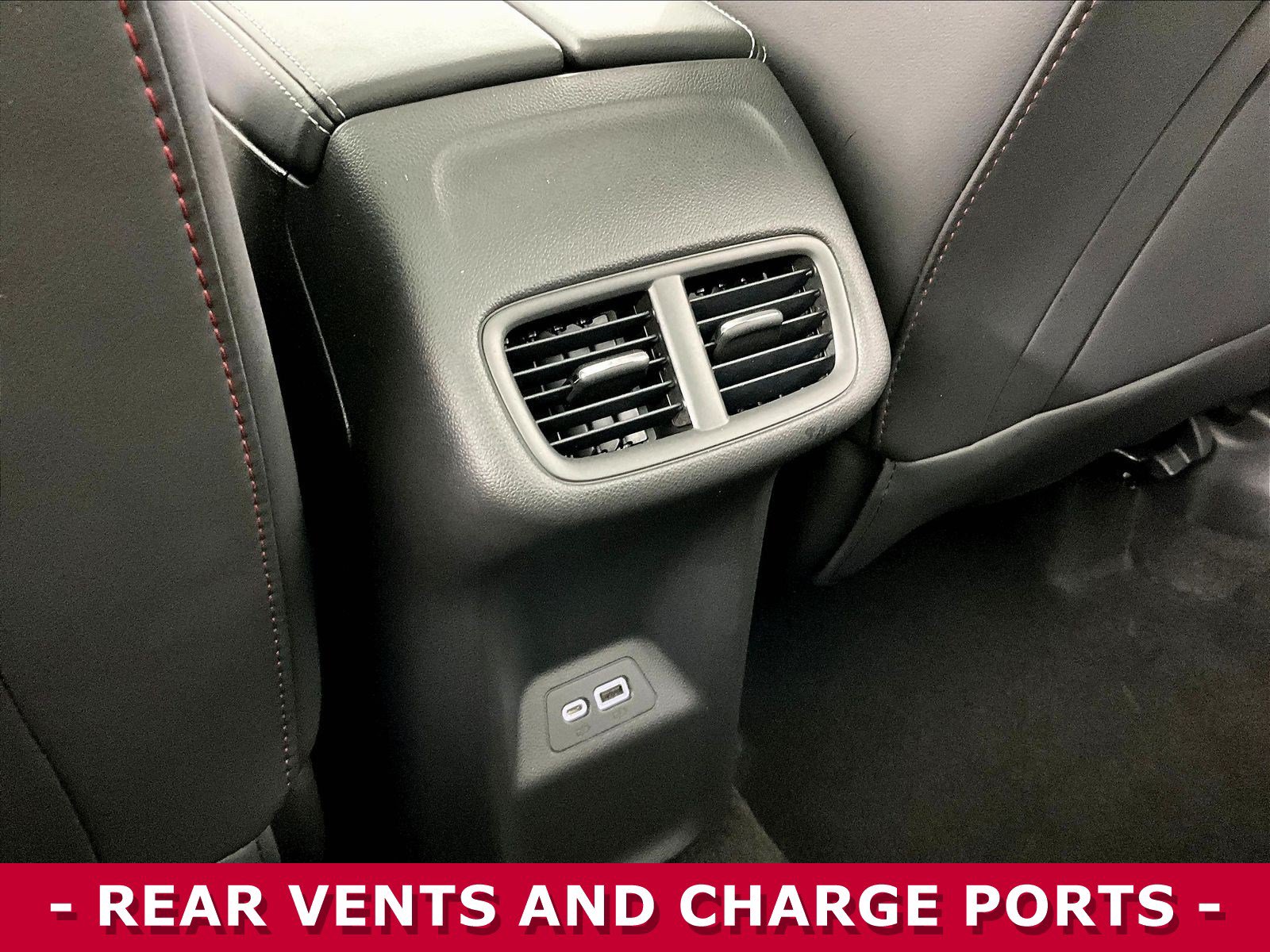 Used 2023 Buick Envision Essence w/ Sport Touring Package FWD image 10