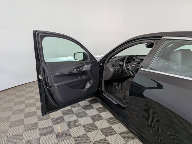 Certified 2023 Cadillac CT4 Premium Luxury image 16