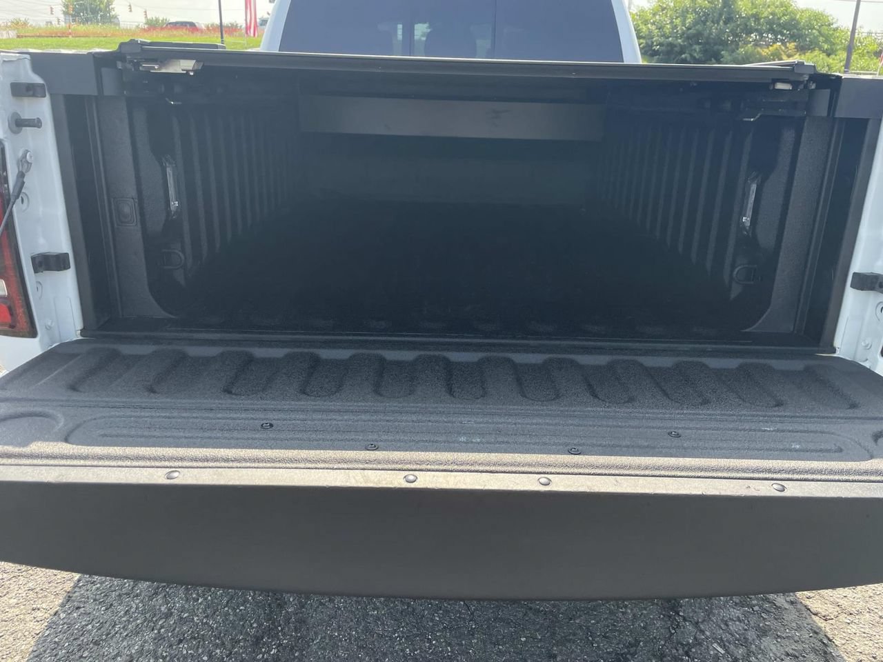 Used 2023 RAM 2500 Laramie w/ Night Edition AWD/4WD image 9