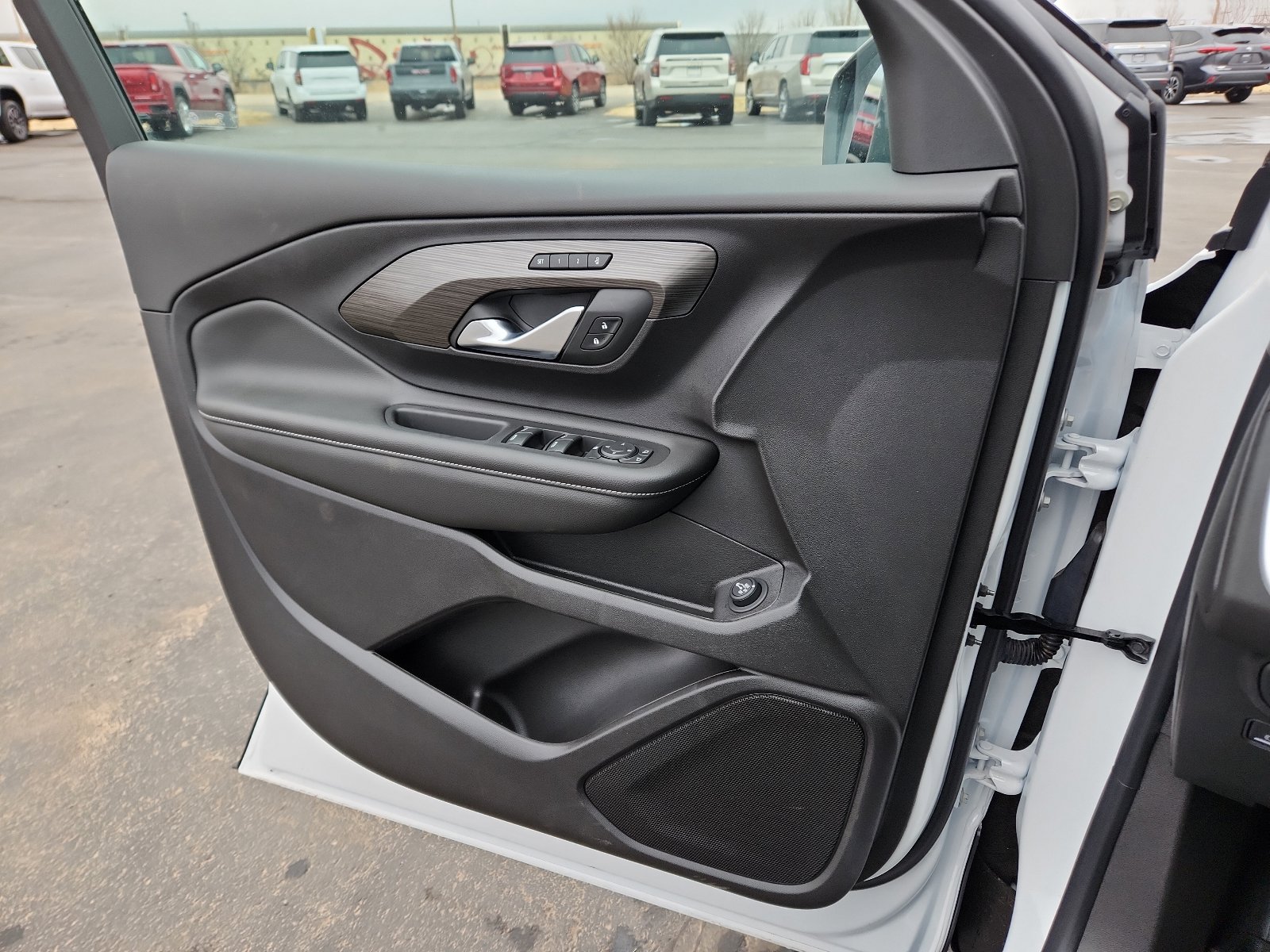 New 2024 GMC Terrain SLT w/ Elevation Edition FWD image 14