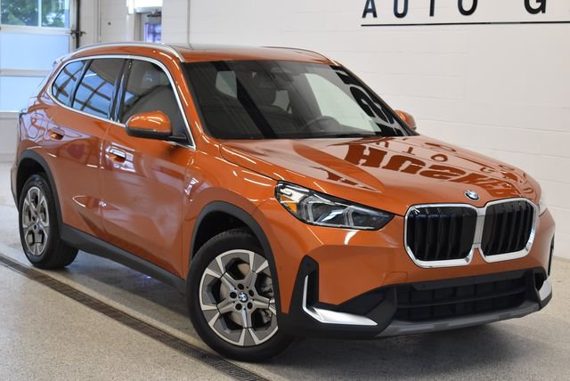Used 2023 BMW X1 xDrive28i w/ Convenience Package AWD/4WD image 1