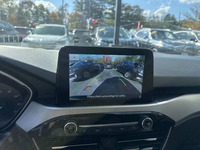 Used 2020 Ford Escape SE image 23