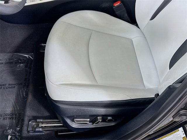 Certified 2016 Toyota Prius Four image 19