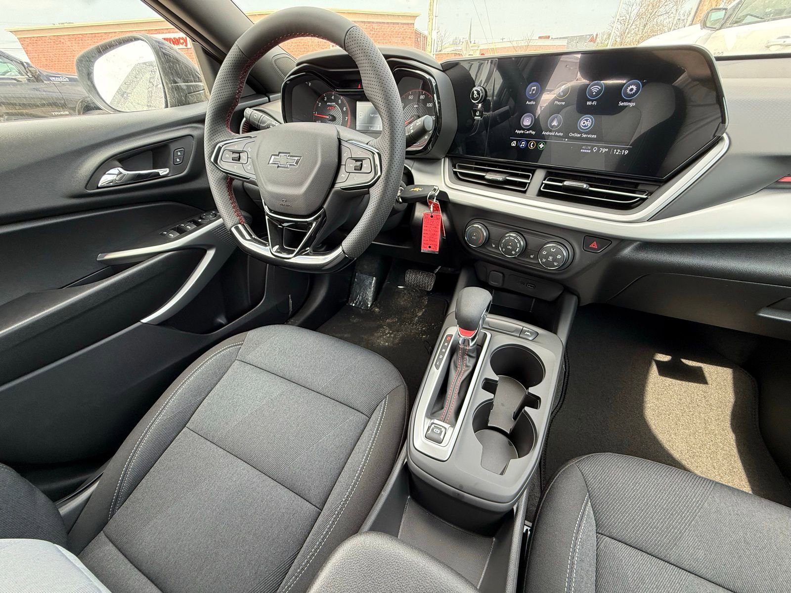 New 2026 Chevrolet Trax RS w/ Sunroof Package FWD image 3