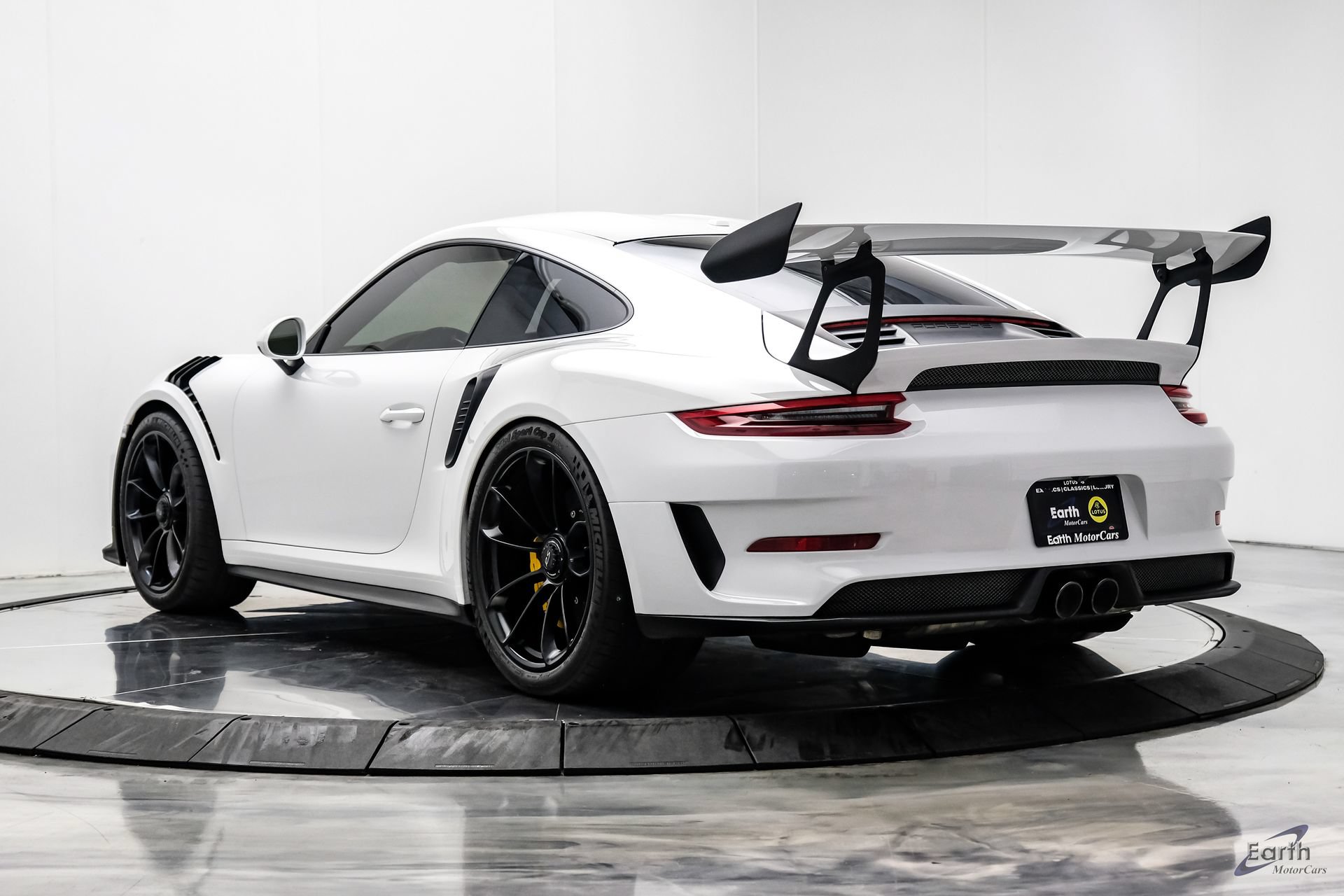 Used 2019 Porsche 911 GT3 RS RWD image 13