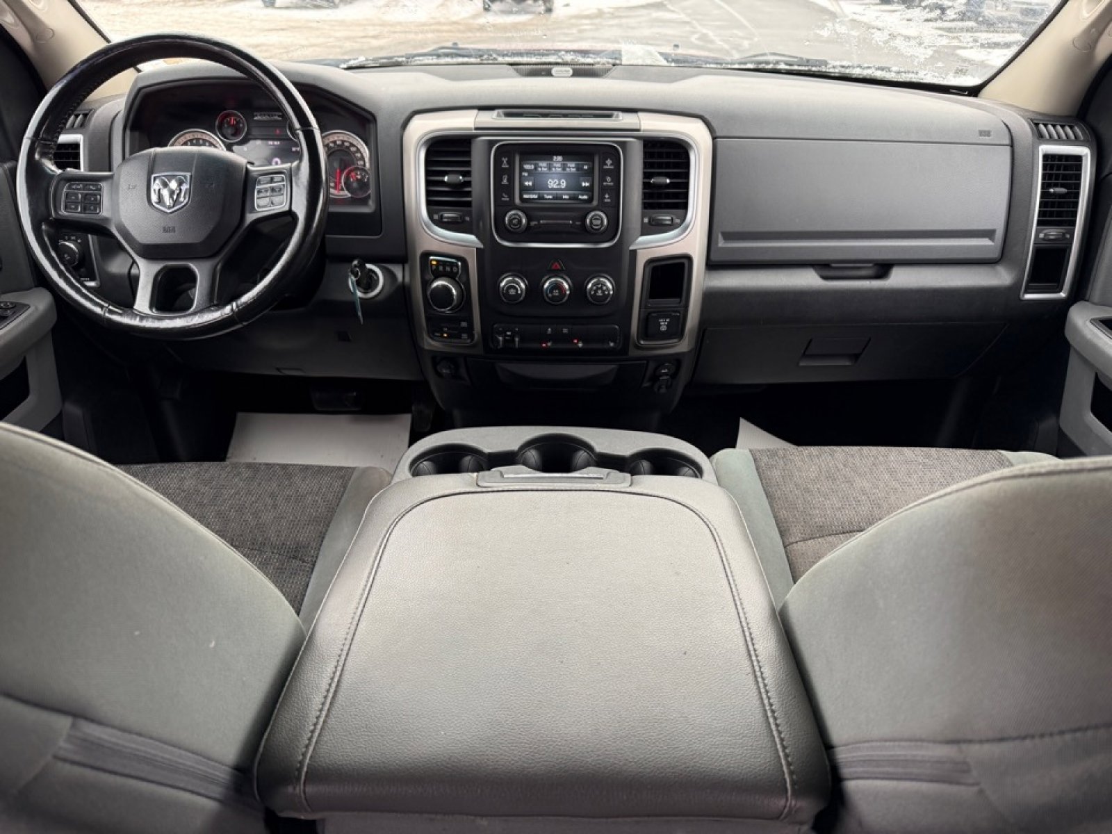 Used 2017 RAM 1500 Classic SLT w/ Luxury Group image 19