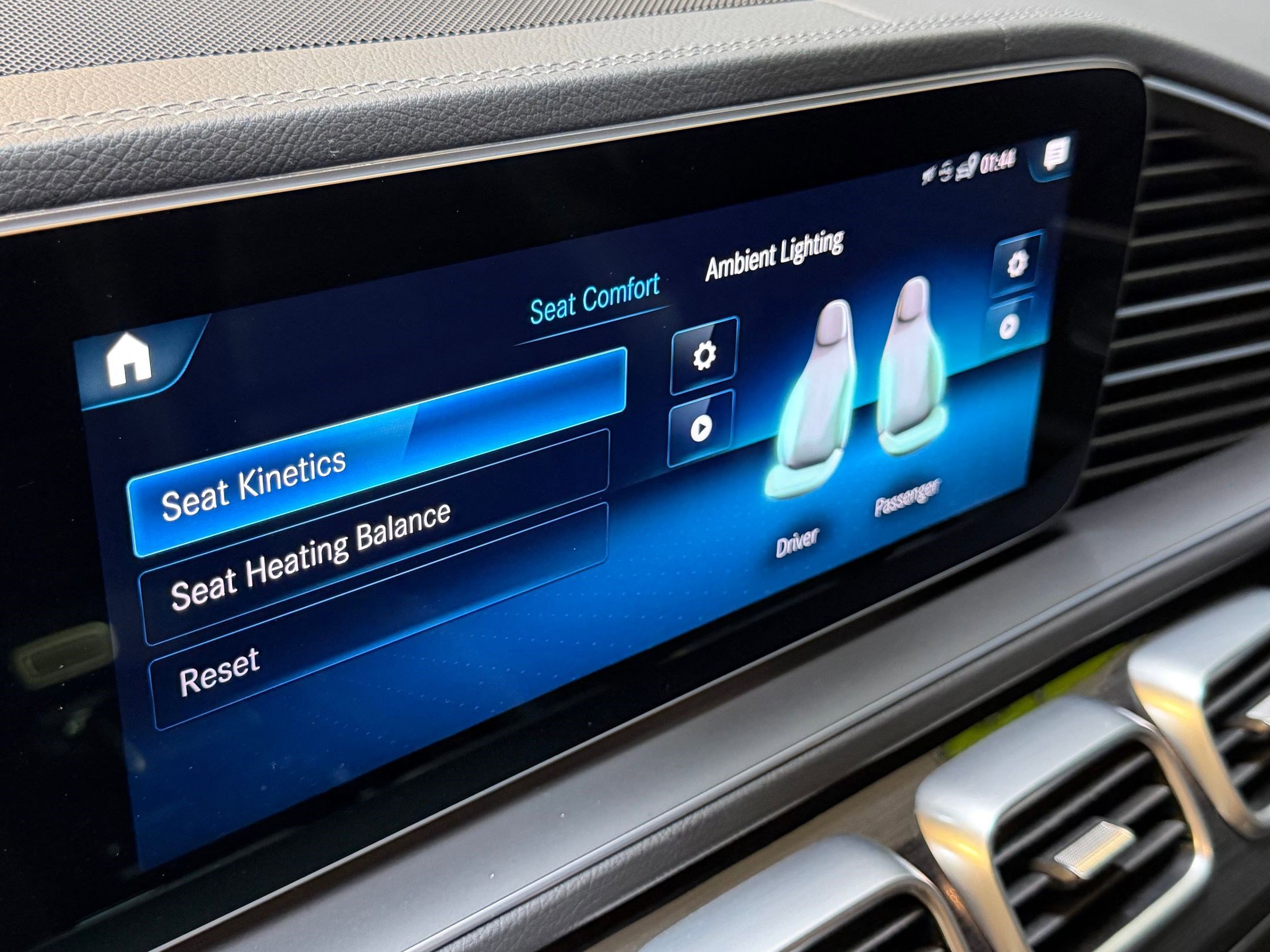 Used 2023 Mercedes-Benz GLS 450 4MATIC image 35