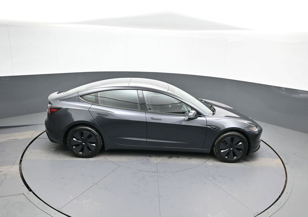 Used 2025 Tesla Model 3 Long Range image 39