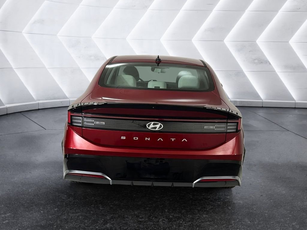 Used 2025 Hyundai Sonata SEL image 5