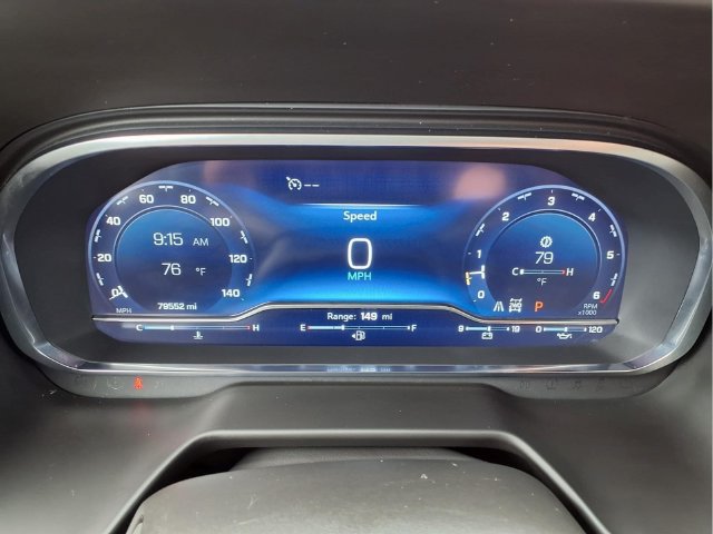 Used 2023 Chevrolet Tahoe Z71 w/ Luxury Package AWD/4WD image 12