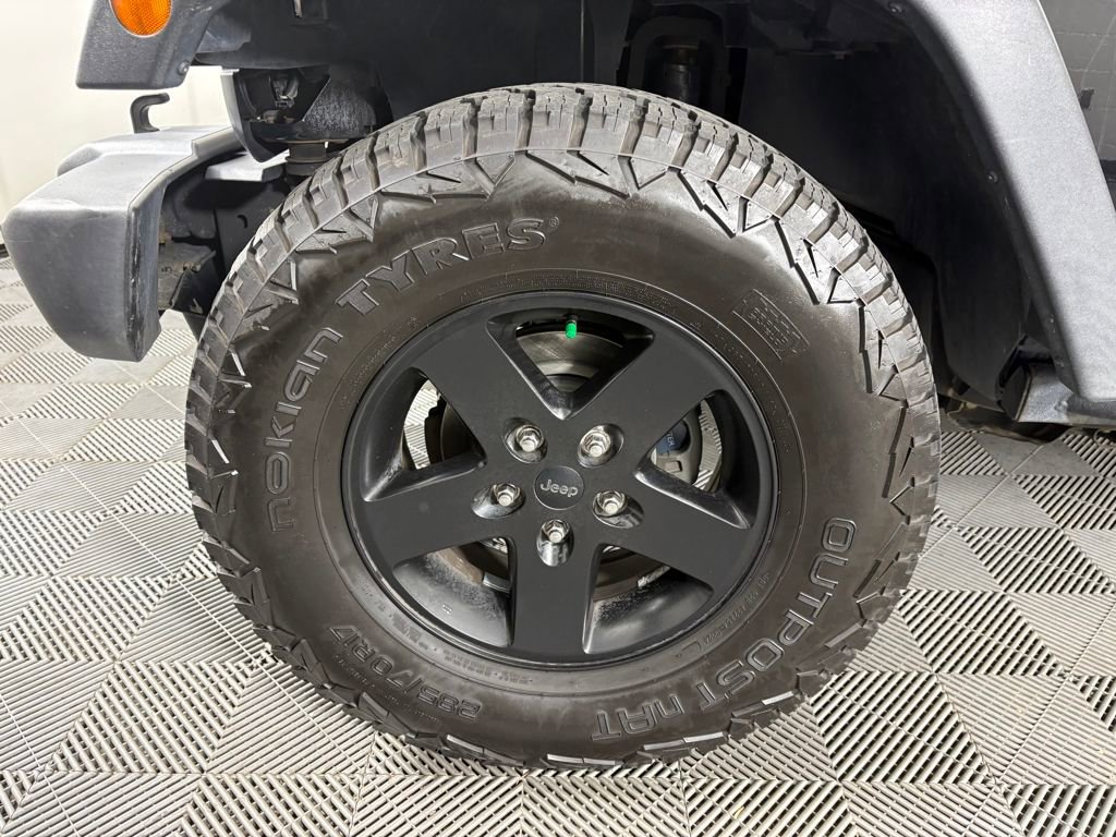 Used 2016 Jeep Wrangler Unlimited Sport image 10