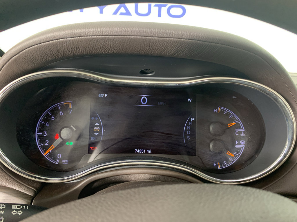 Used 2014 Jeep Grand Cherokee Overland image 23