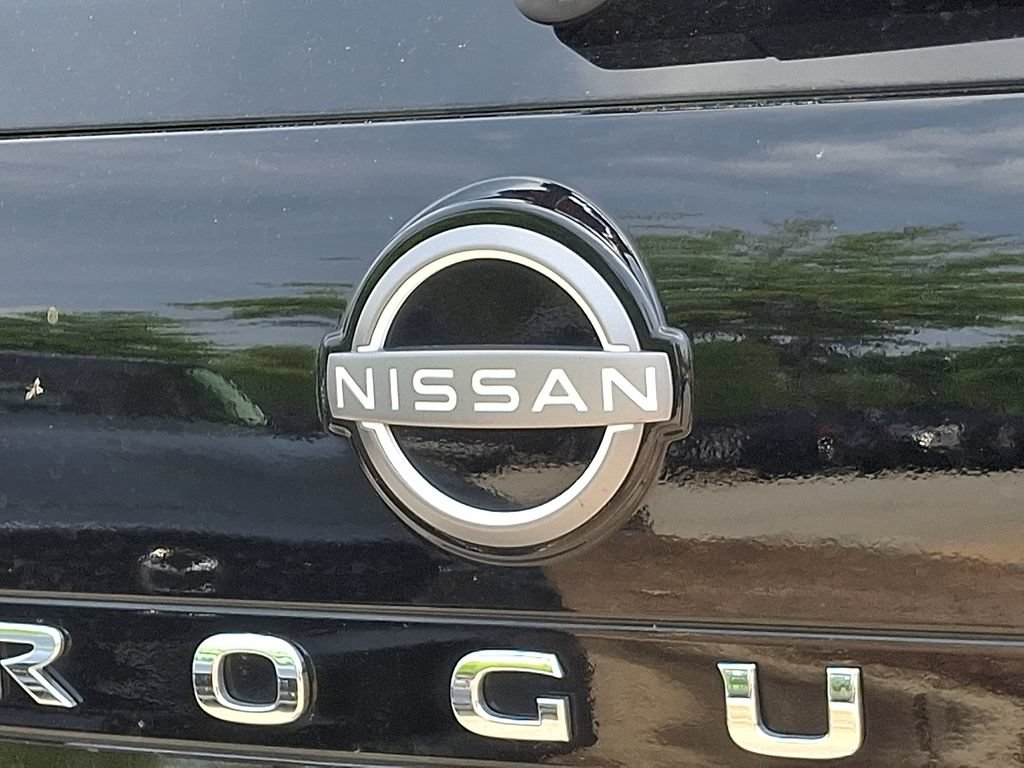 Used 2023 Nissan Rogue SL w/ SL Premium Package AWD/4WD image 32