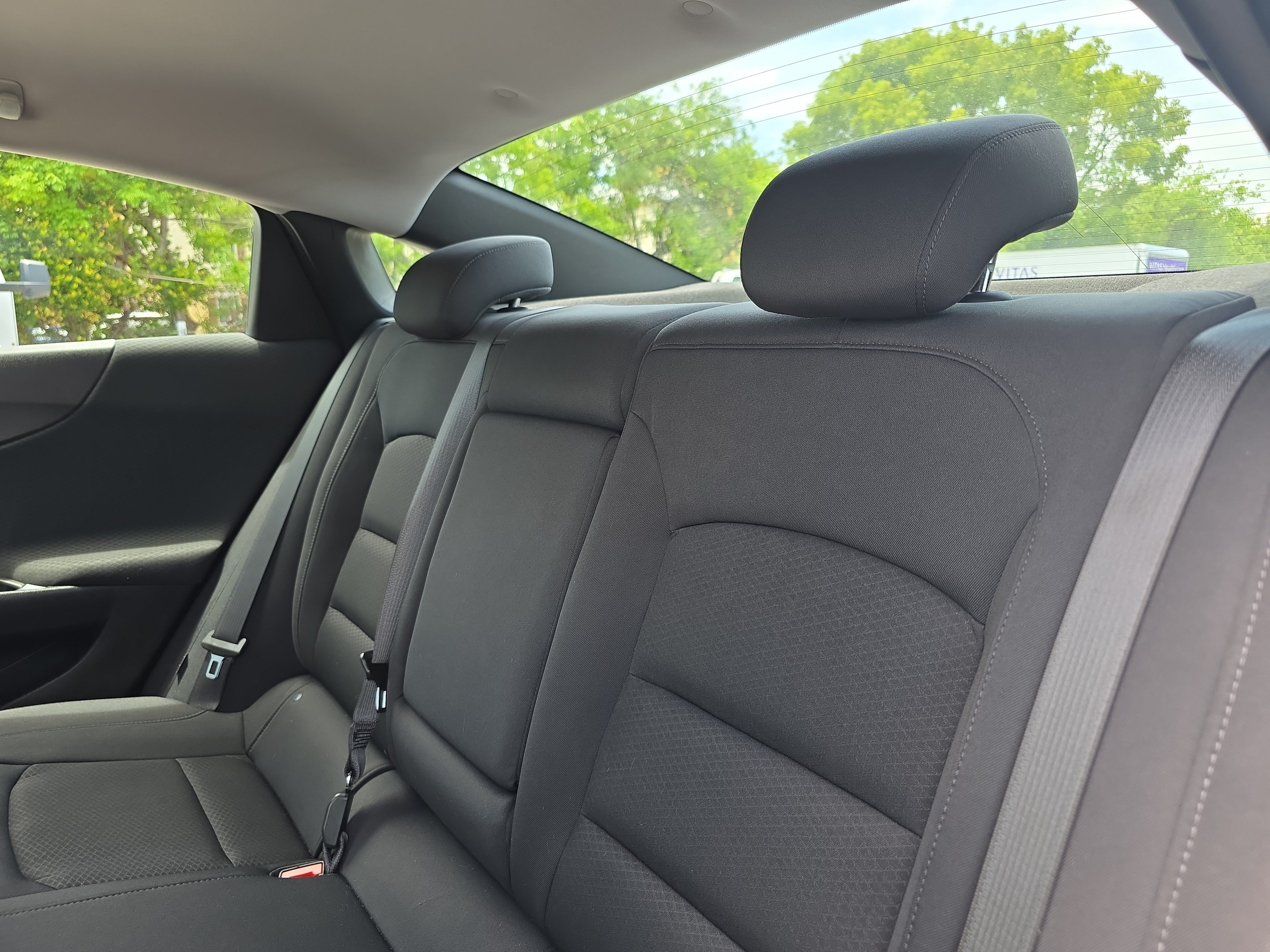 Used 2022 Chevrolet Malibu LT FWD image 16