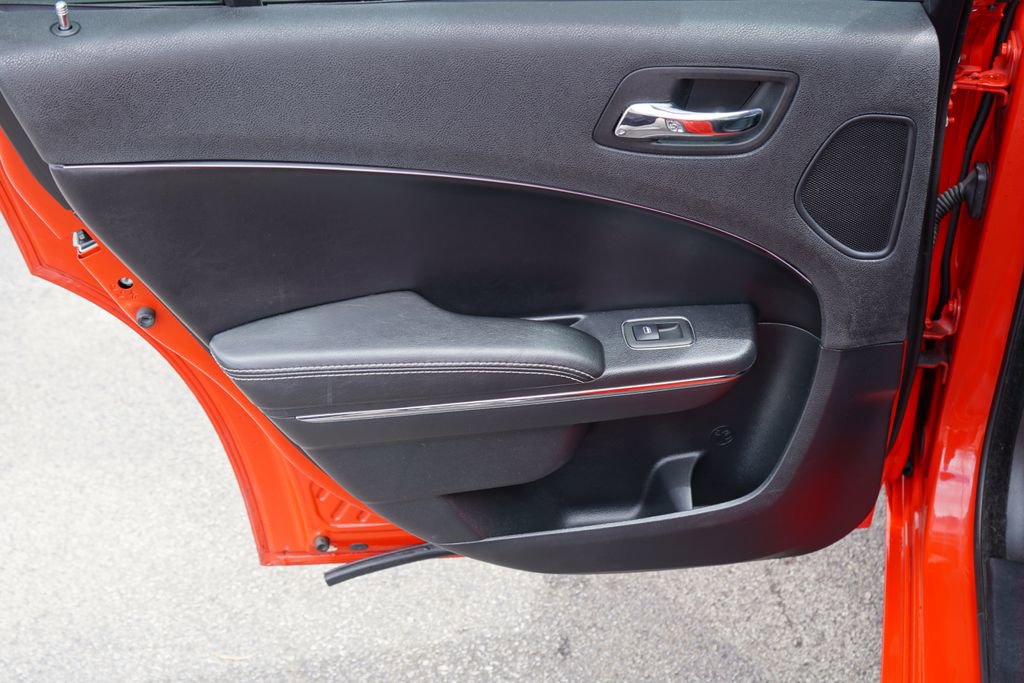 Used 2013 Dodge Charger SXT Plus RWD image 28