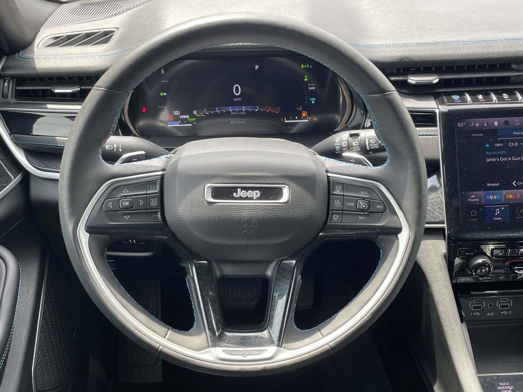 Used 2023 Jeep Grand Cherokee Trailhawk w/ Advanced Protech Group II AWD/4WD image 24