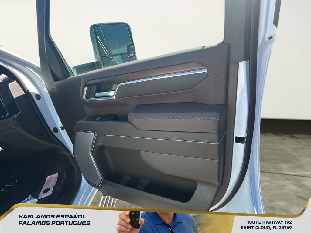 New 2026 GMC Sierra 3500 Denali w/ Denali Reserve Package image 36