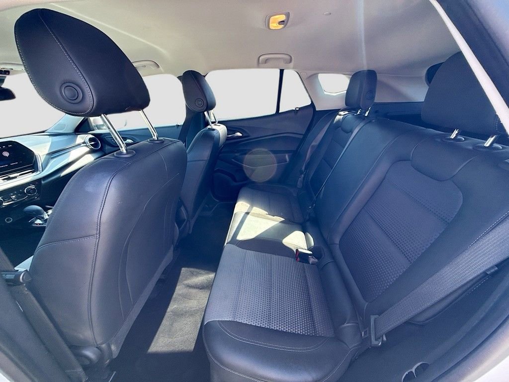 Used 2024 Chevrolet Trax LT image 20
