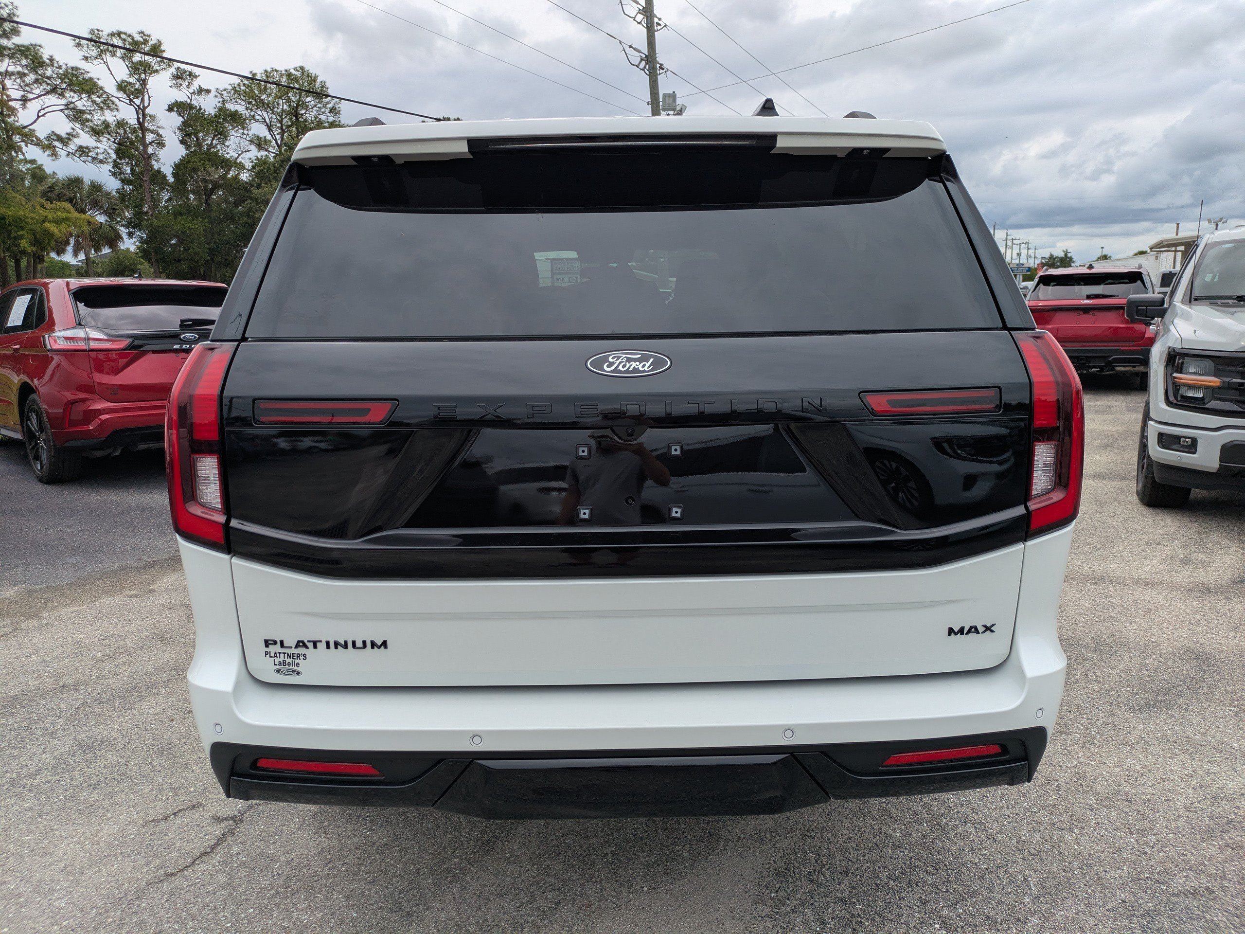 New 2026 Ford Expedition Max Platinum w/ Stealth Appearance Package AWD/4WD image 5