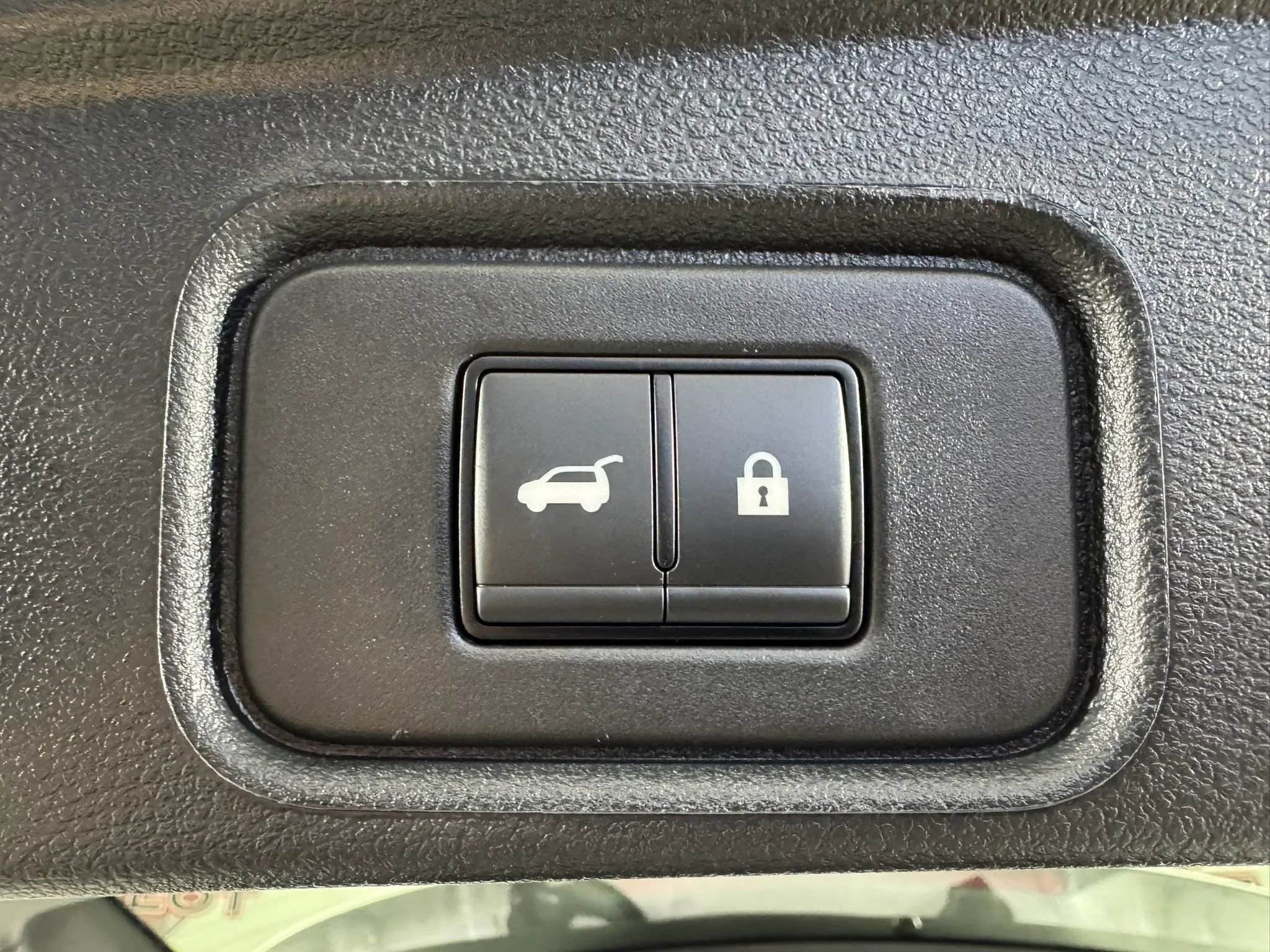 Used 2025 Nissan Pathfinder Rock Creek image 29