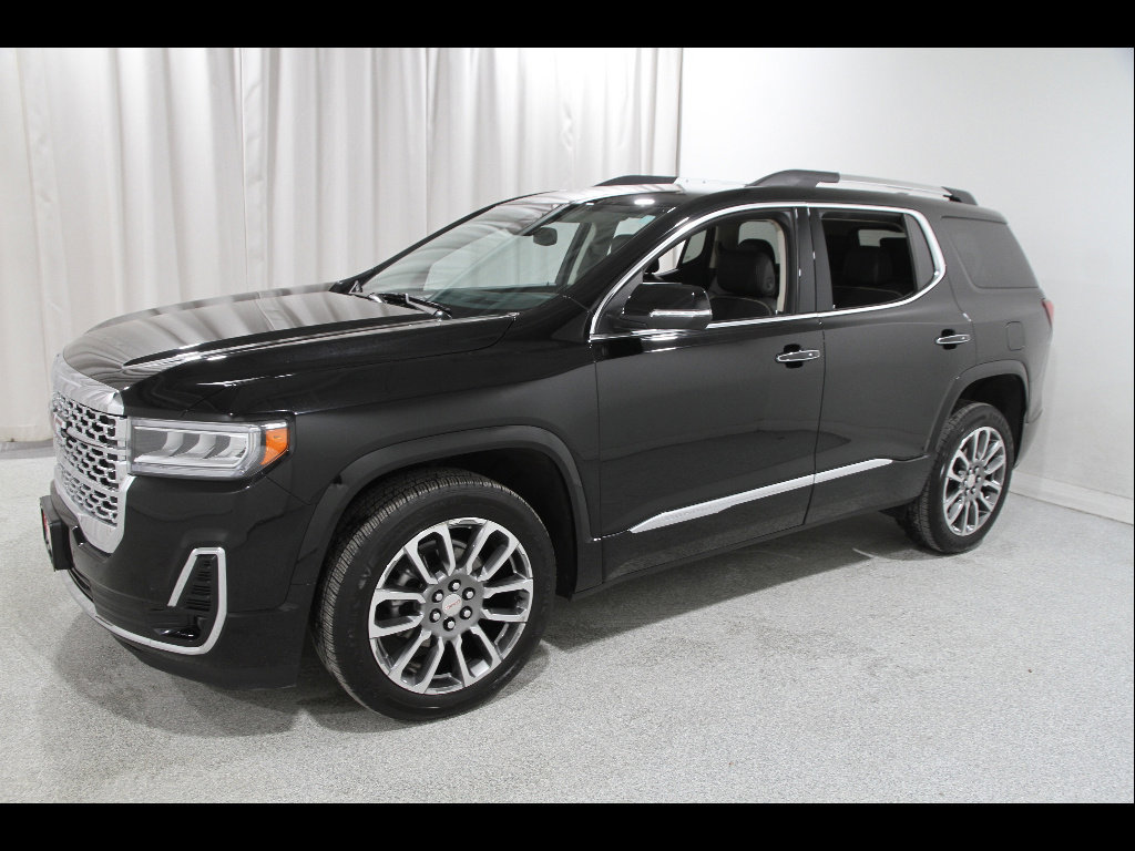 Used 2021 GMC Acadia Denali w/ LPO, Floor Liner Package image 3