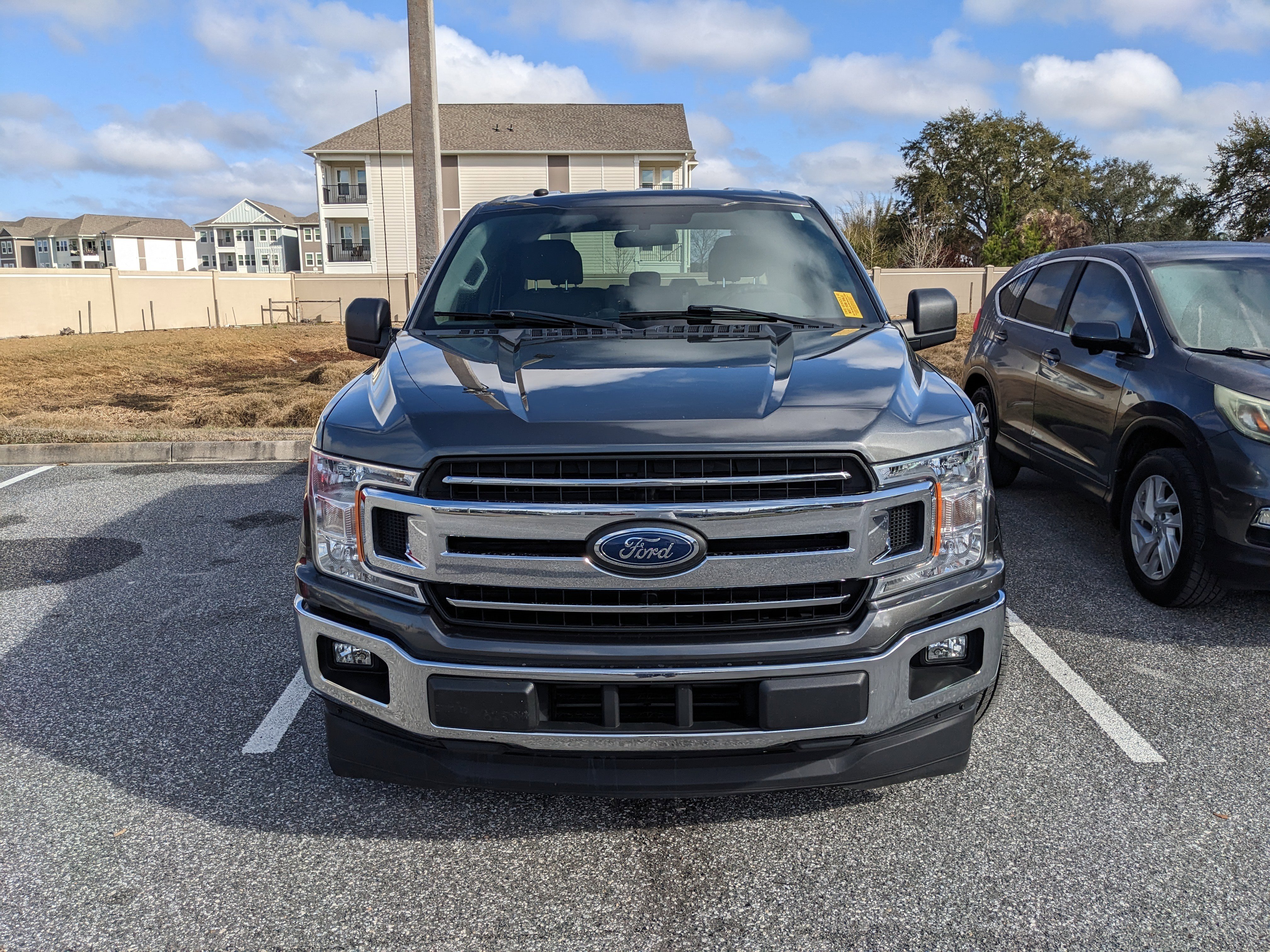 Used 2018 Ford F150 XLT image 2