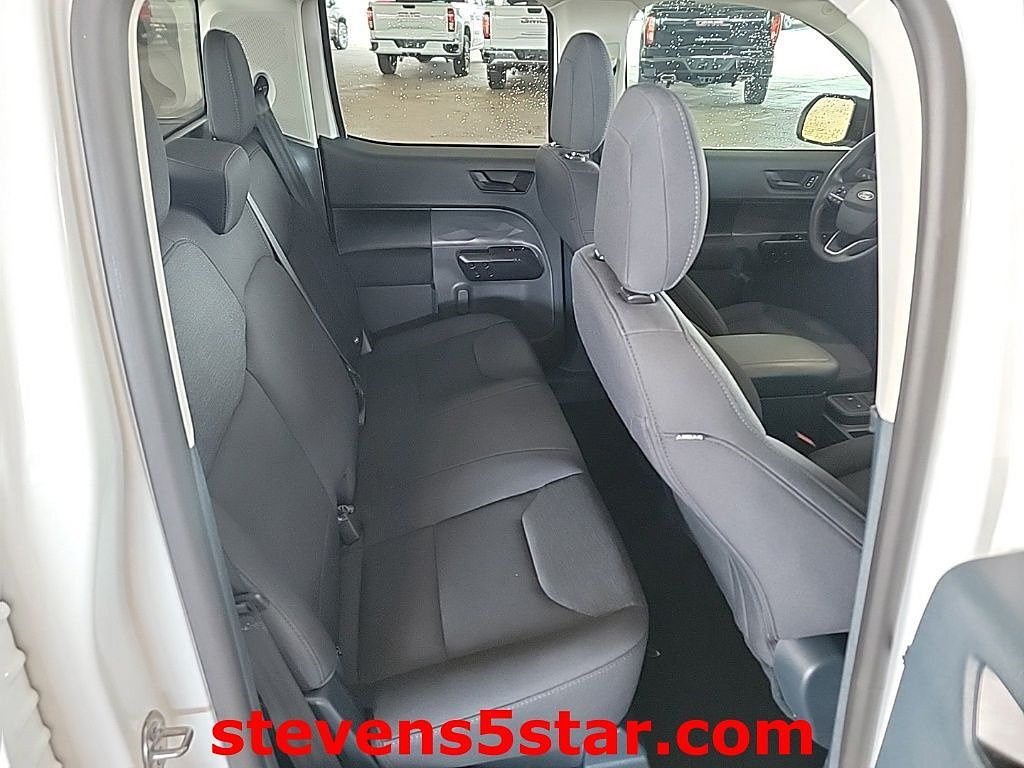 Used 2025 Ford Maverick XL w/ Equipment Group 102A AWD/4WD image 7