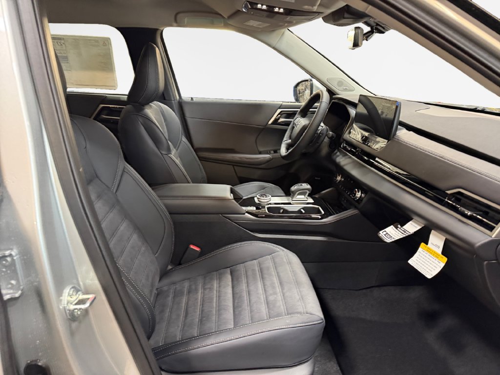 New 2026 Mitsubishi Outlander SE AWD/4WD image 25