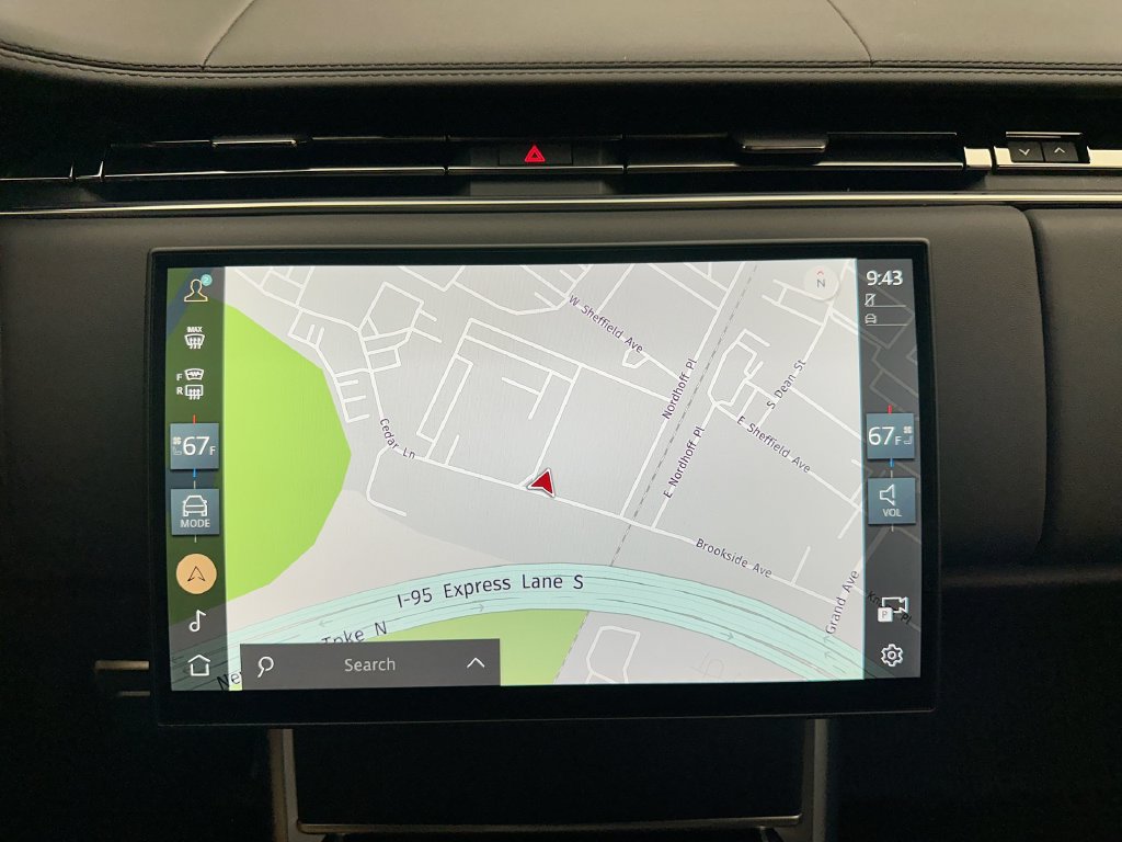 Certified 2025 Land Rover Range Rover SE AWD/4WD image 29