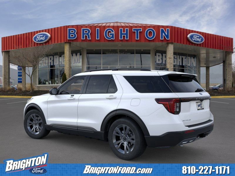 Used 2026 Ford Explorer Active AWD/4WD image 6