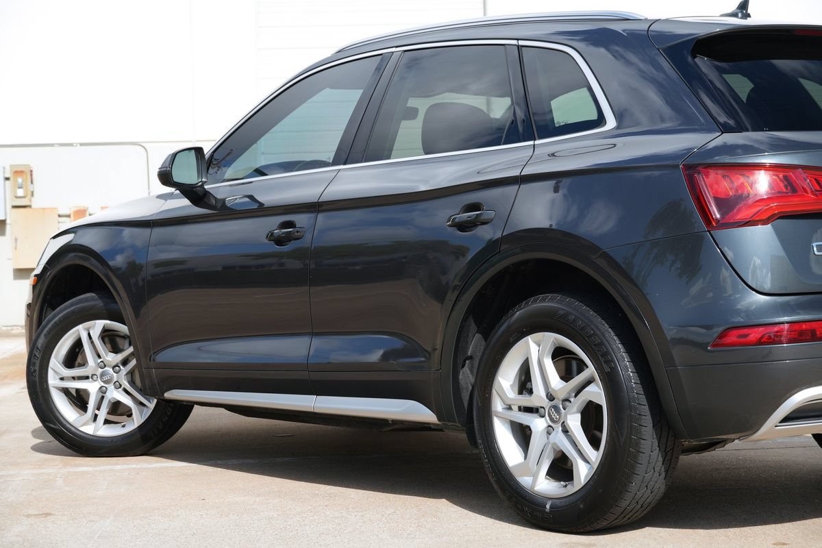 Used 2019 Audi Q5 2.0T Premium w/ Convenience Package AWD/4WD image 33
