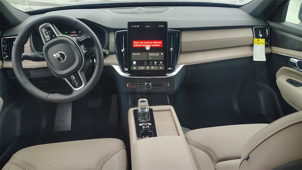 New 2026 Volvo XC90 B6 Plus image 8