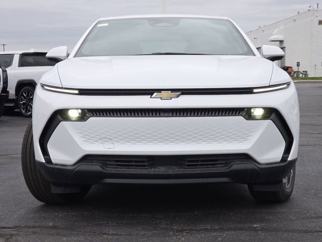 New 2026 Chevrolet Equinox EV LT image 12