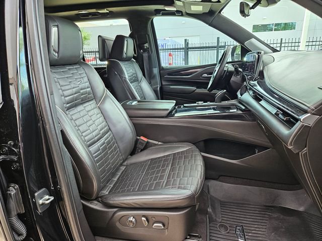 Certified 2024 Cadillac Escalade V w/ LPO, ONYX Package AWD/4WD image 28