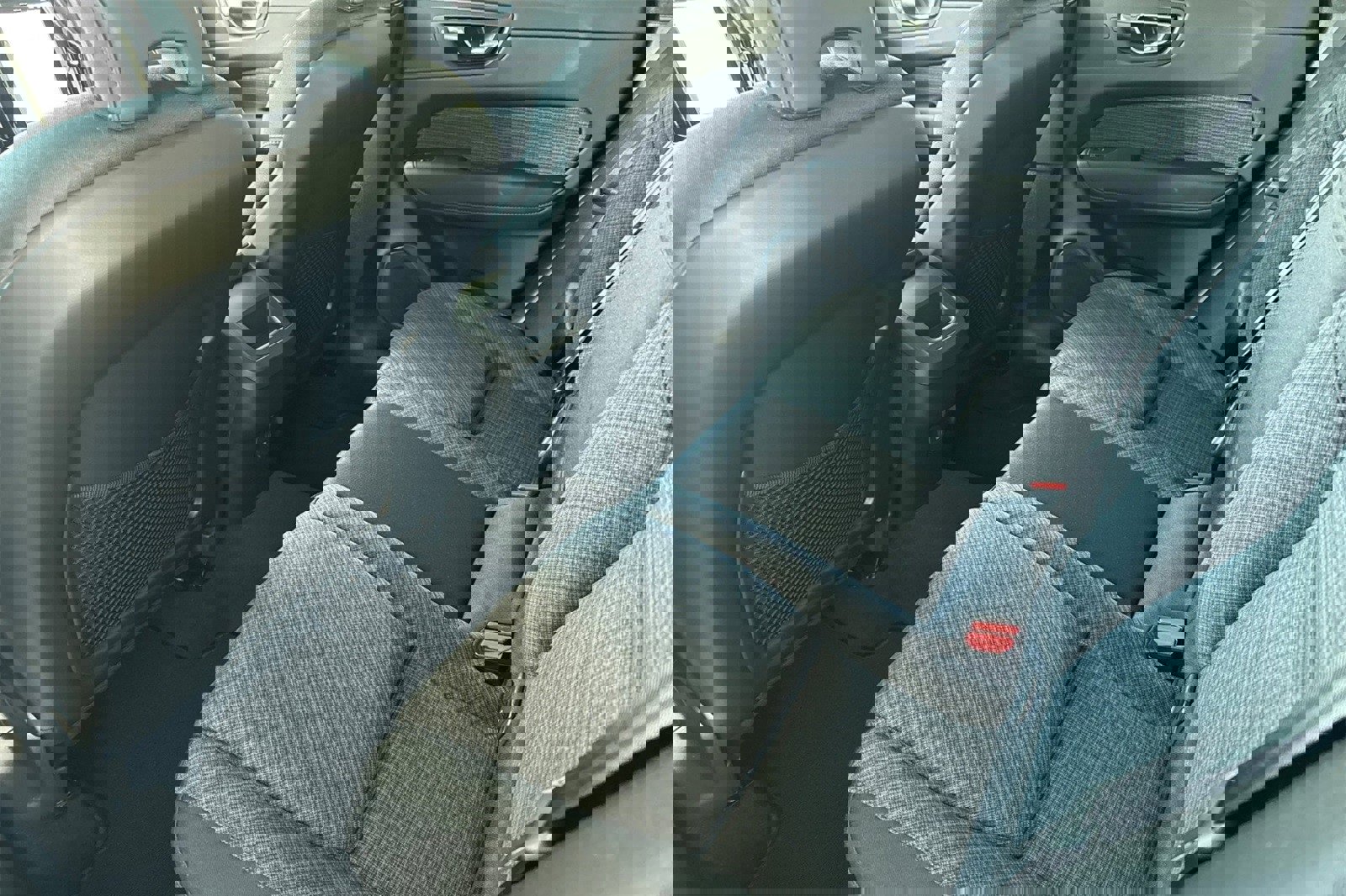 Used 2025 Volvo XC60 B5 Core w/ Protection Package Premier image 5