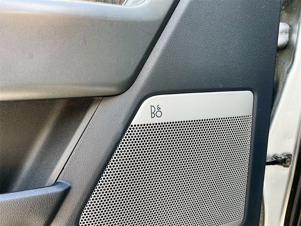 Used 2023 Ford F250 Lariat w/ Sport Appearance Package image 10