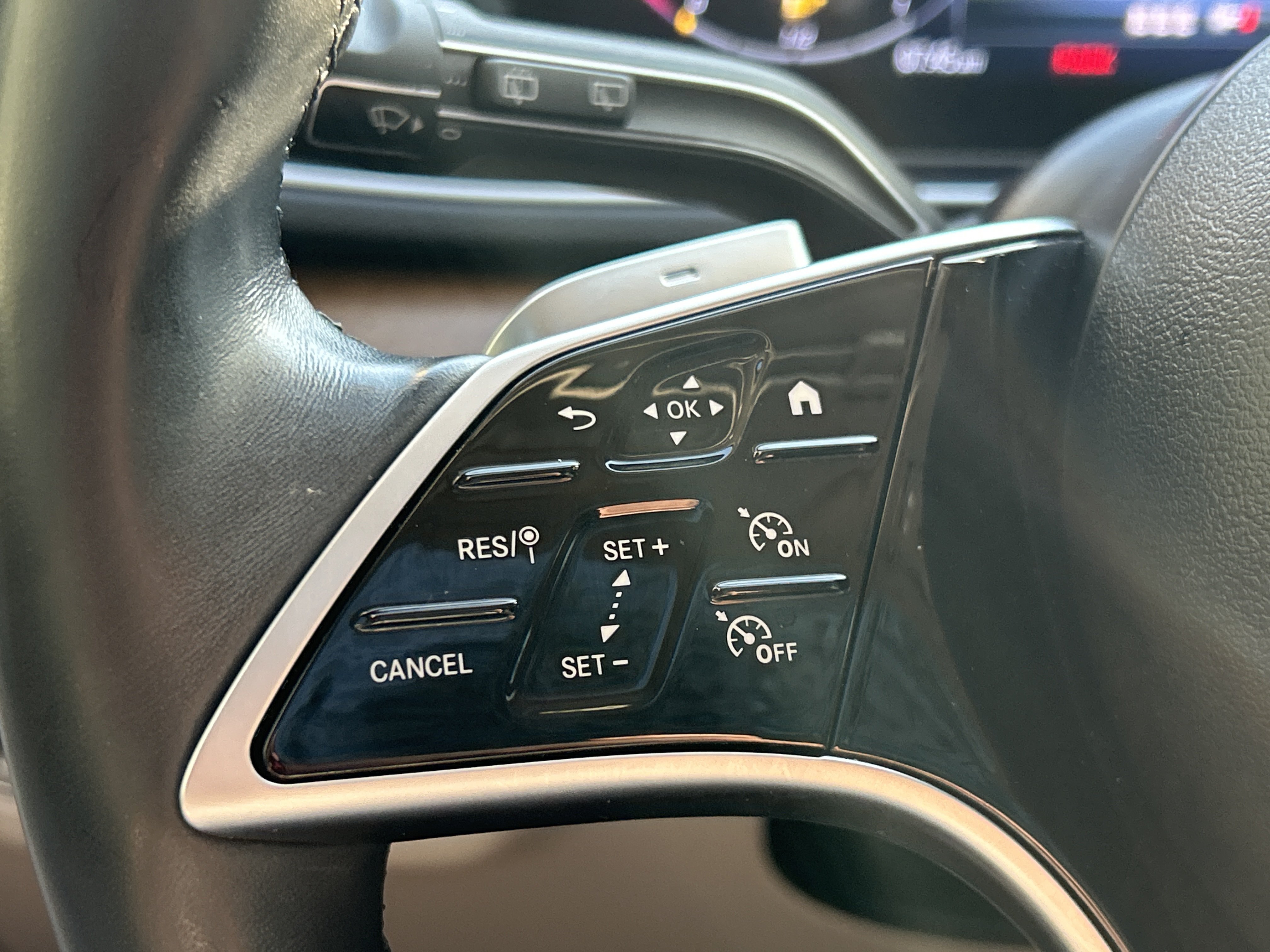 Certified 2024 Mercedes-Benz GLE 350 4MATIC image 27
