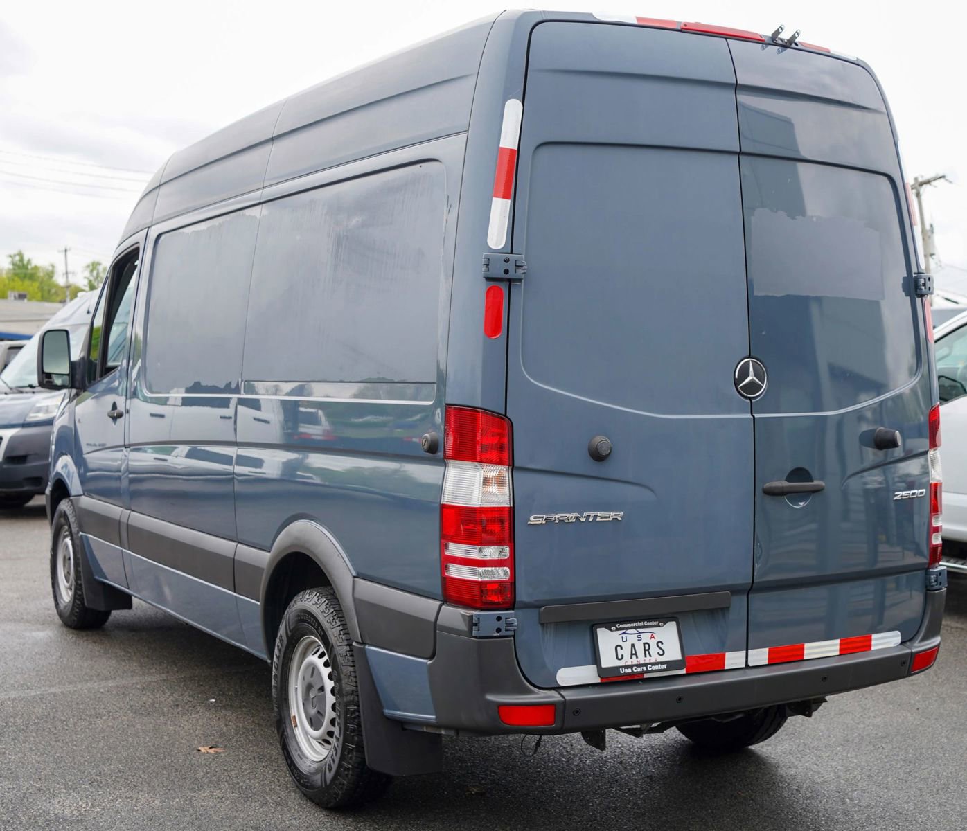 Used 2018 Mercedes-Benz Sprinter 2500 image 4