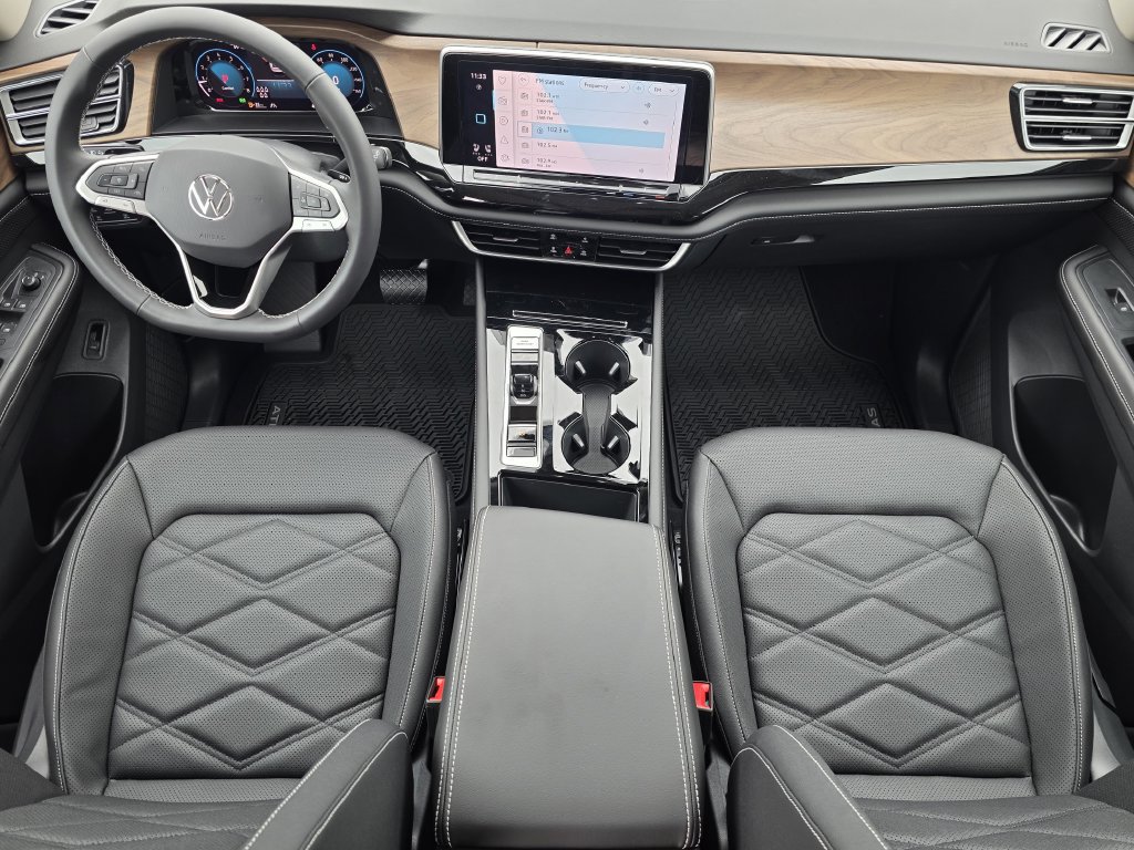New 2026 Volkswagen Atlas SE FWD image 22