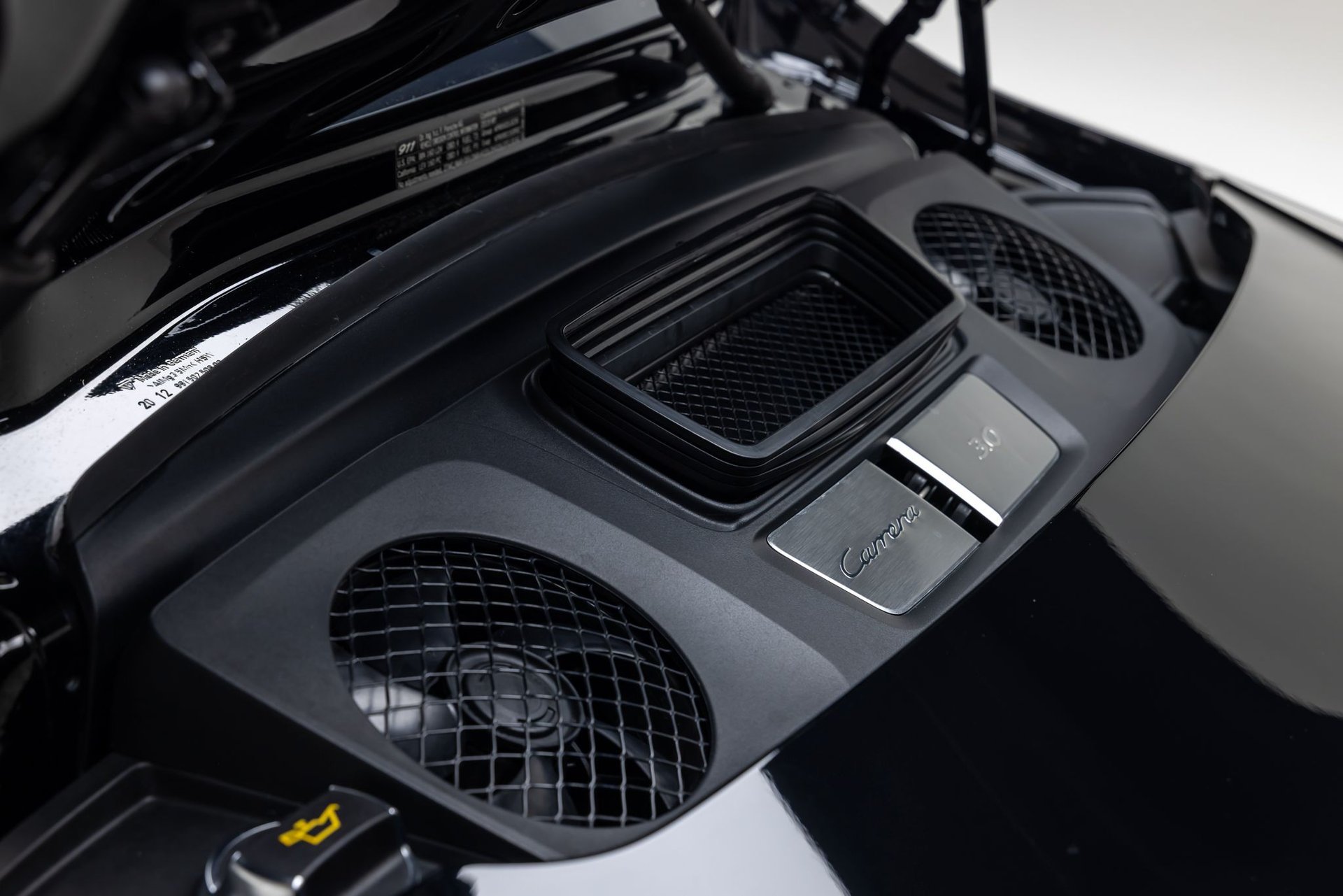 Used 2019 Porsche 911 Carrera image 19