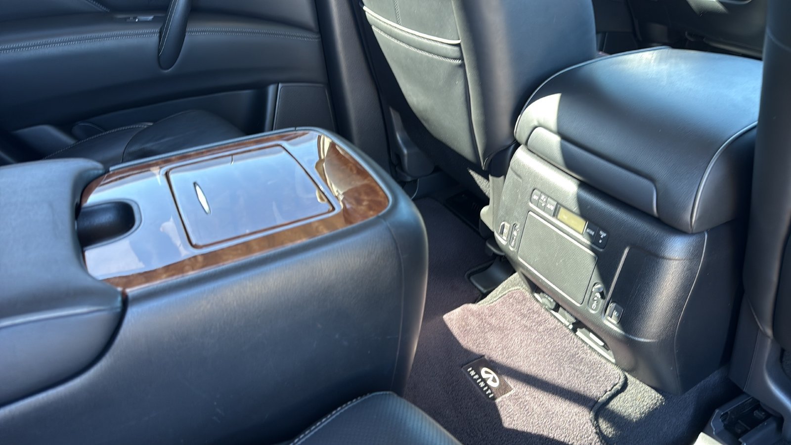 Used 2019 INFINITI QX80 Luxe w/ 22" Wheel Package RWD image 27