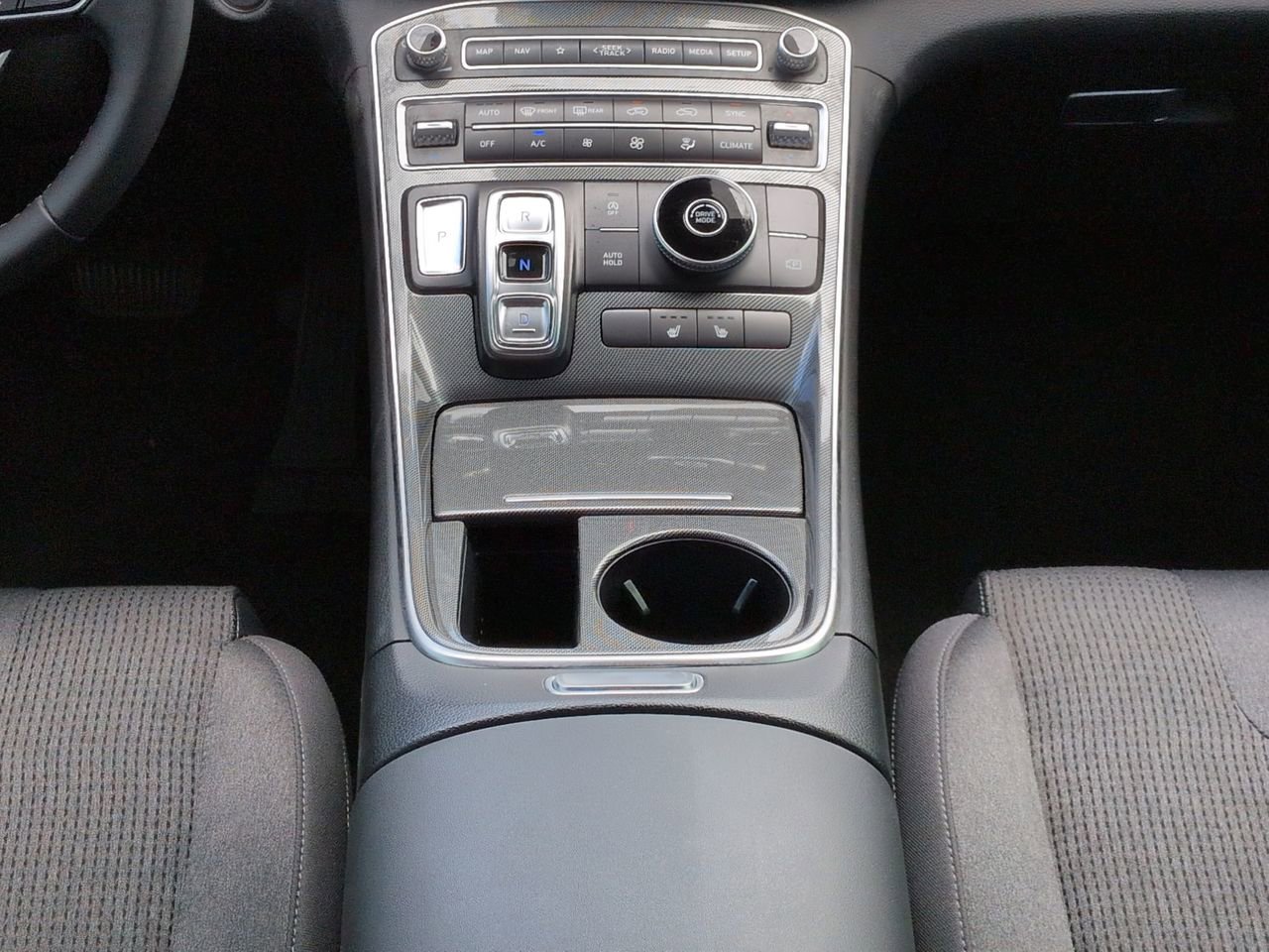 Used 2023 Hyundai Santa Fe SEL image 19