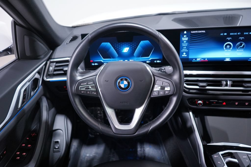 Used 2023 BMW i4 eDrive35 RWD image 10