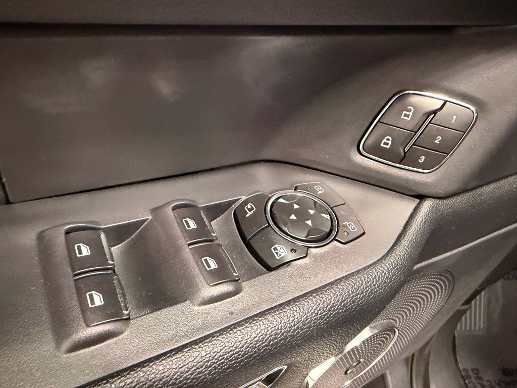 Used 2022 Ford Expedition Max Limited AWD/4WD image 22