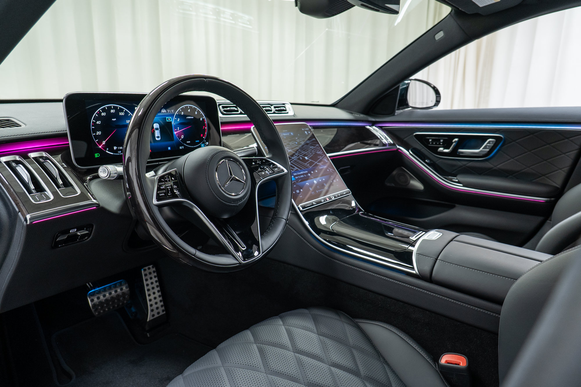 New 2026 Mercedes-Benz S 580 4MATIC Sedan image 13