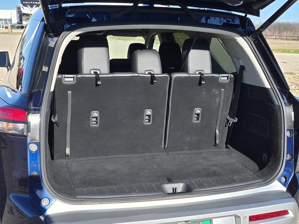 Used 2022 Nissan Pathfinder SL image 10